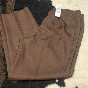 NWT Alfred Dunner brown classic trouser